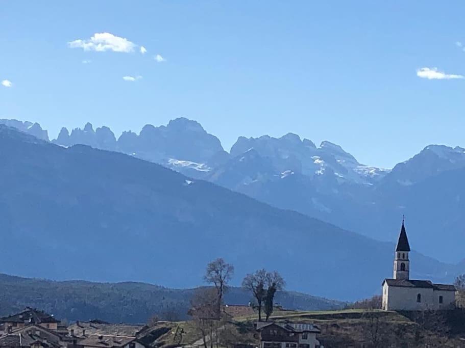 Appartamento Luminoso, Giardino, Vista Dolomiti. Baselga di Pine Luaran gambar