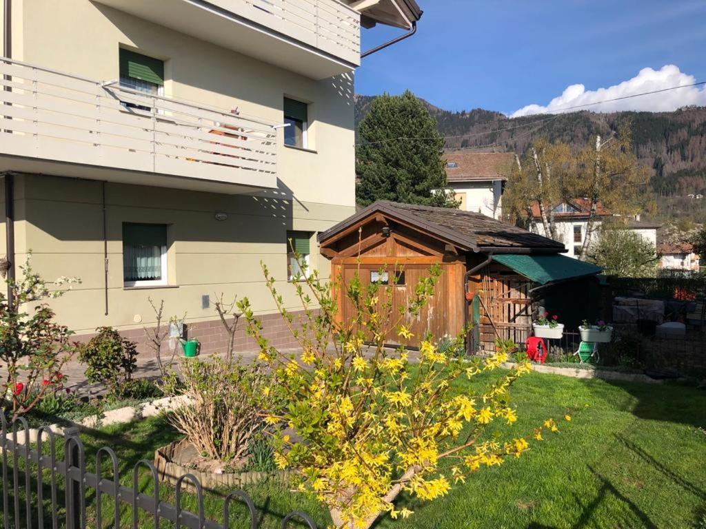 Appartamento Luminoso, Giardino, Vista Dolomiti. Baselga di Pine Luaran gambar